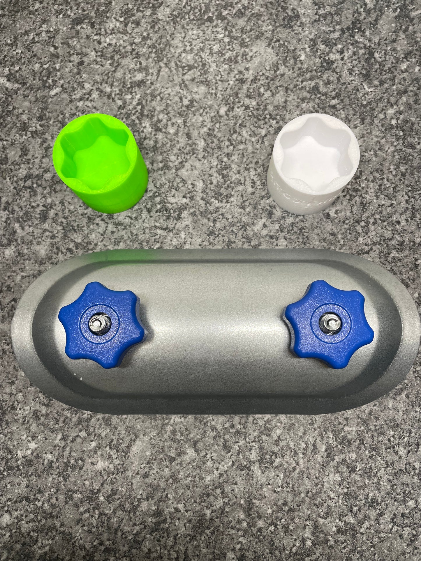 AD - access door socket (3/8”)